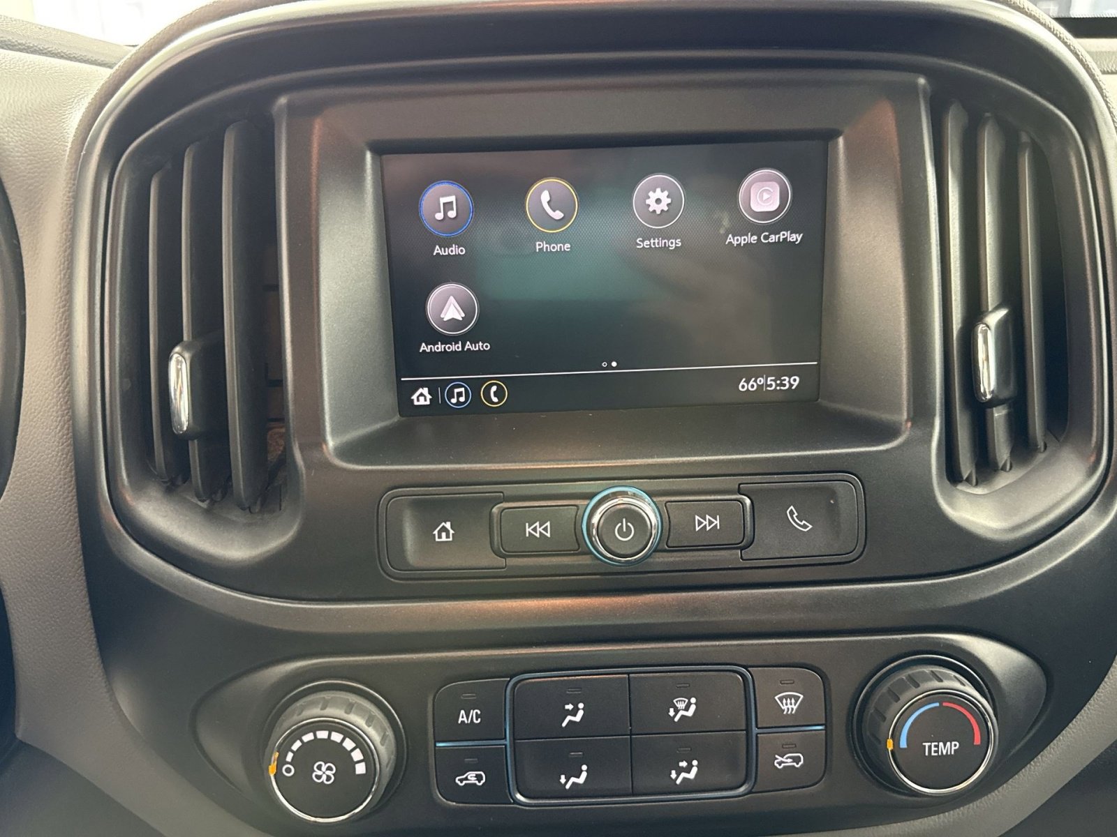 Used 2022 Chevrolet Colorado W/T w/ WT Convenience Package image 20