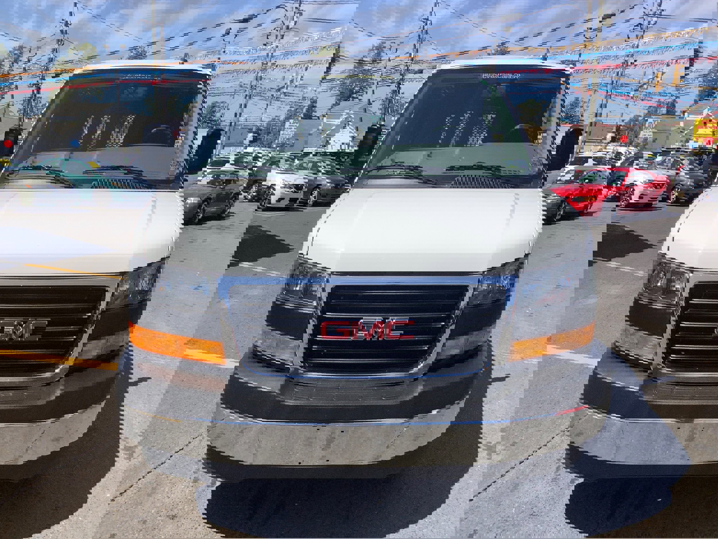 Used 2023 GMC Savana 2500 w/ Driver Convenience Package image 2