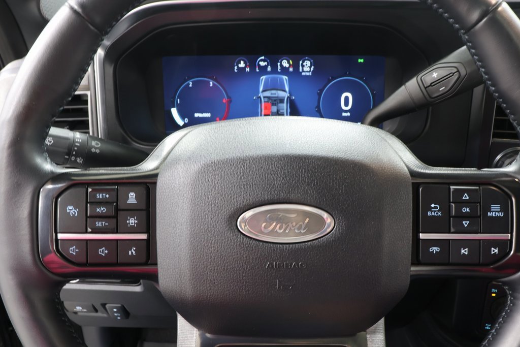 Used 2025 Ford F250 Platinum image 13