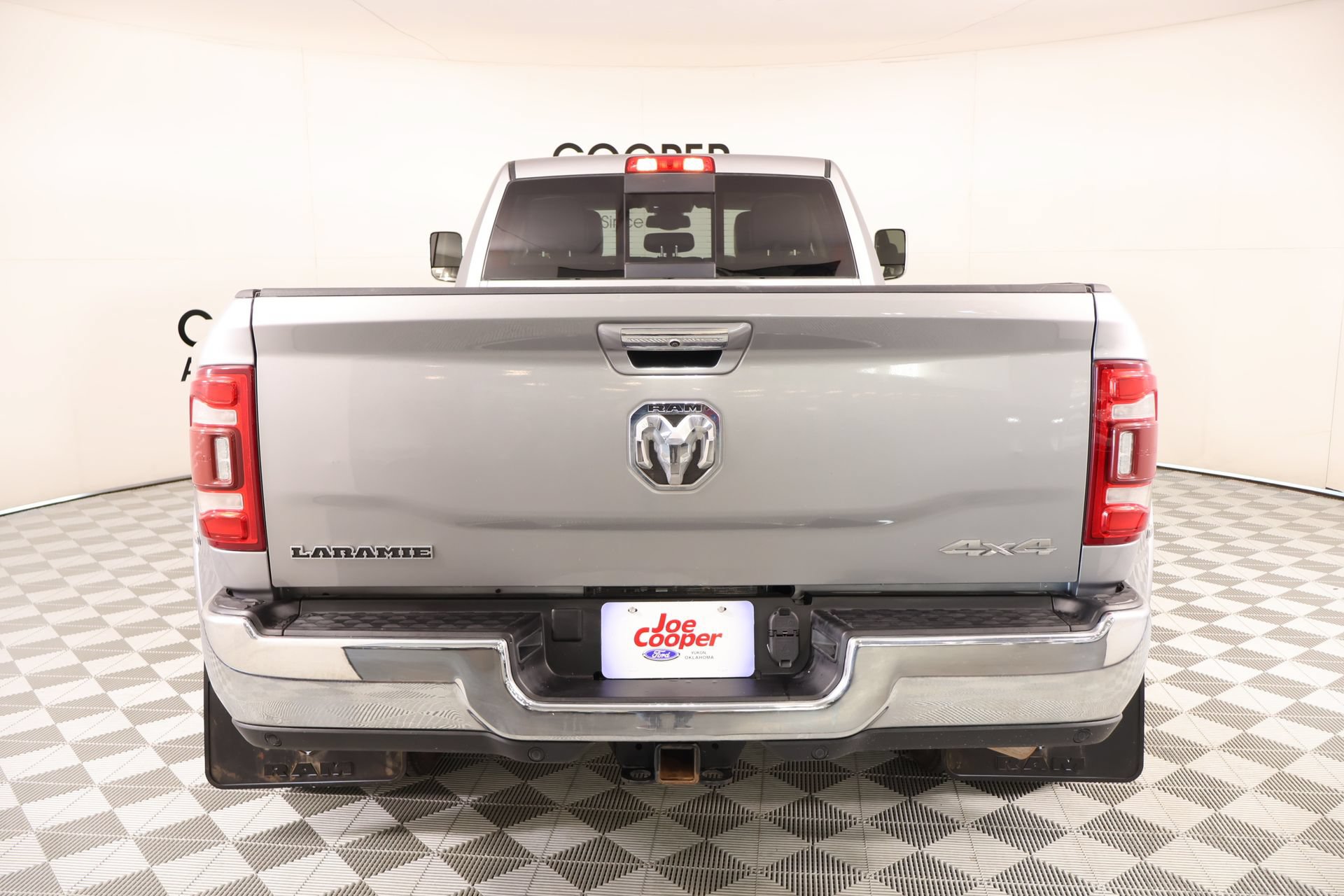 Used 2022 RAM 3500 Laramie AWD/4WD image 22