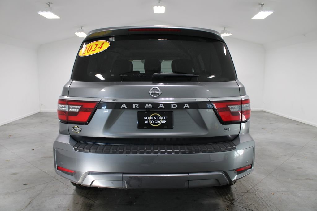 Used 2024 Nissan Armada SL image 9