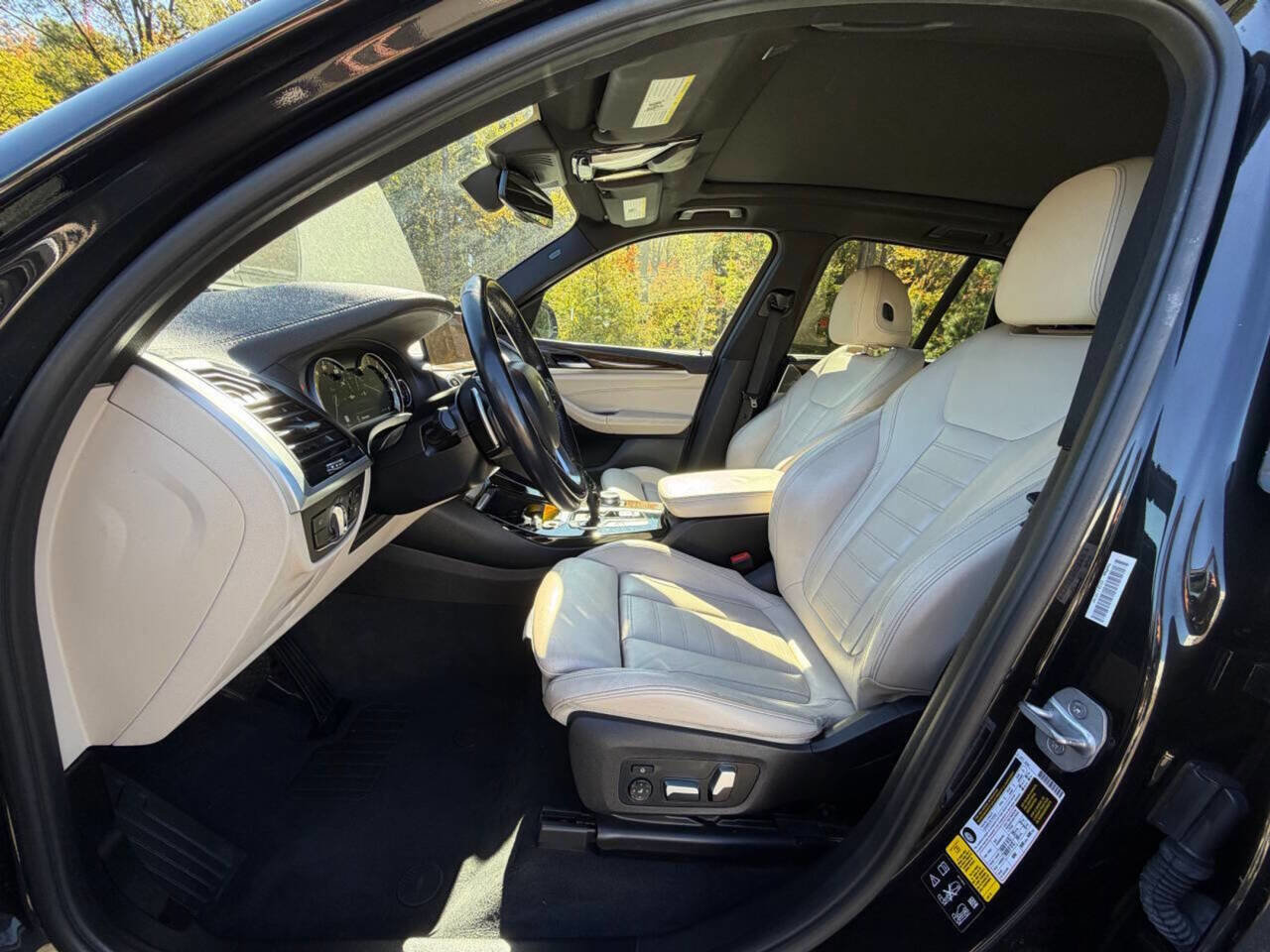 Used 2019 BMW X3 xDrive30i w/ Convenience Package image 10