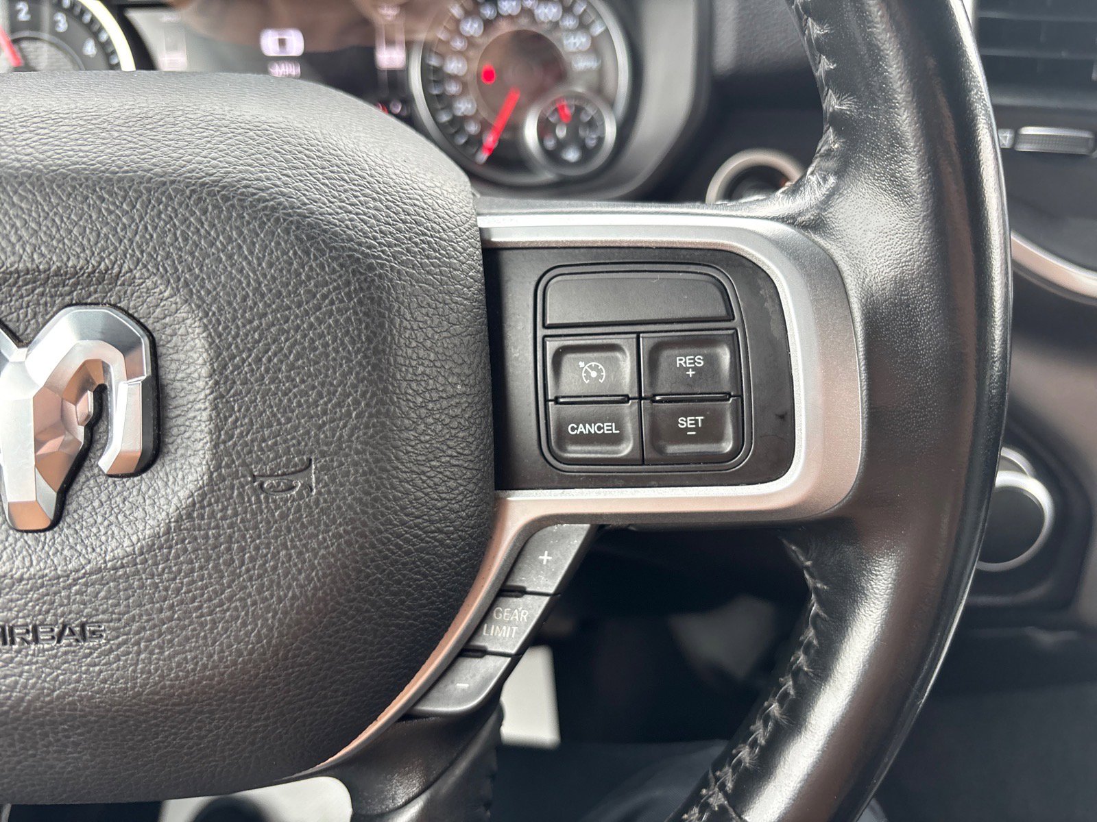 Used 2022 RAM 2500 Big Horn w/ Level A Equipment Group AWD/4WD image 35