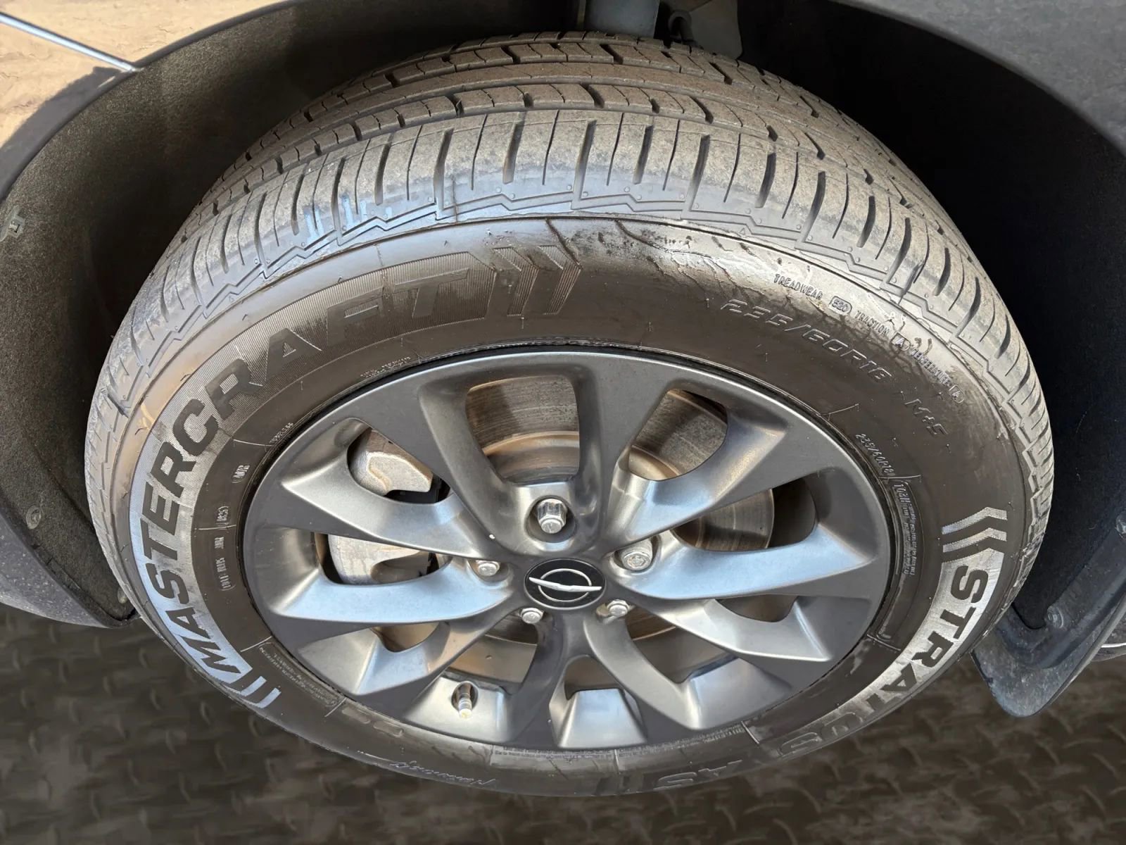 Used 2021 Chrysler Pacifica Touring w/ Cold Weather Group image 30