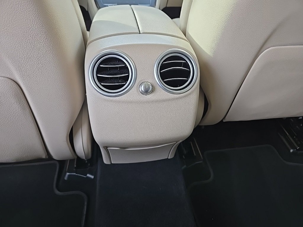 Used 2021 Mercedes-Benz GLC 300 4MATIC image 18