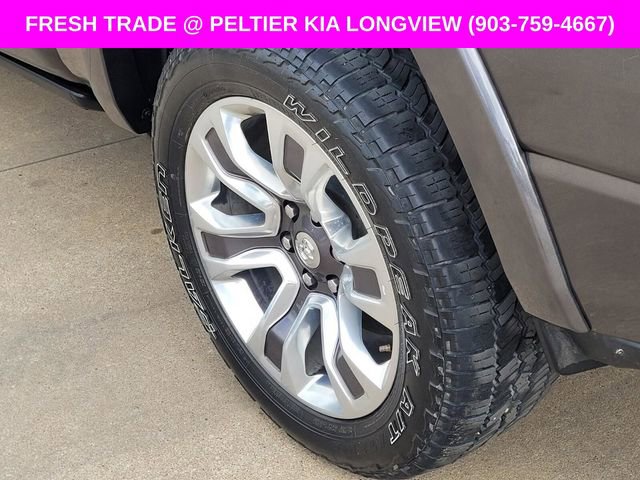 Used 2023 RAM 1500 Limited AWD/4WD image 7