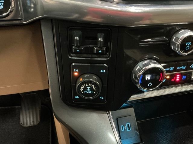 Used 2021 Ford F150 Lariat w/ Equipment Group 502A High image 25