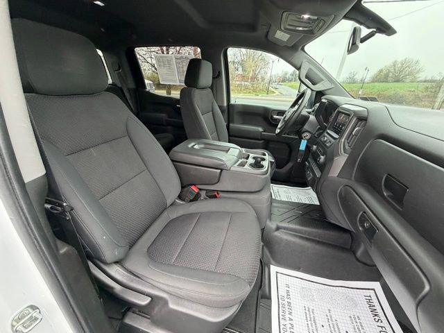 Certified 2019 Chevrolet Silverado 1500 Custom w/ Custom Max Trailering Package image 38