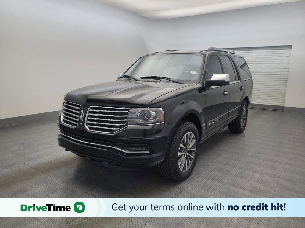 Used 2017 Lincoln Navigator Select RWD image 1