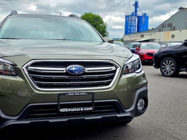 Used 2018 Subaru Outback 2.5i Premium AWD/4WD image 2