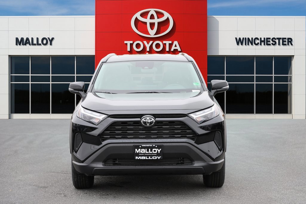 New 2025 Toyota RAV4 XLE image 5