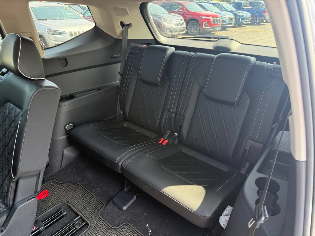 Used 2024 Volkswagen Atlas SEL Premium R-Line AWD/4WD image 6
