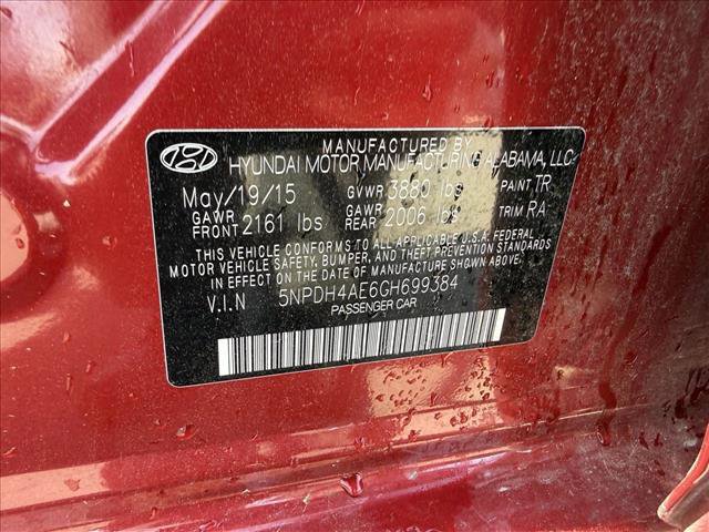 Used 2016 Hyundai Elantra SE image 19