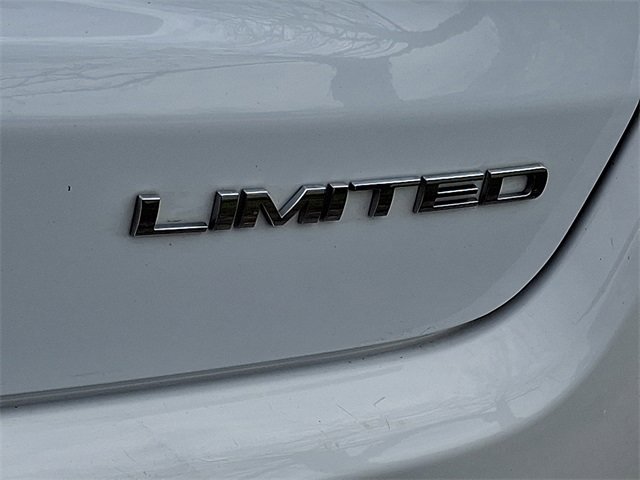 Used 2022 Jeep Compass Limited w/ Elite Group image 30