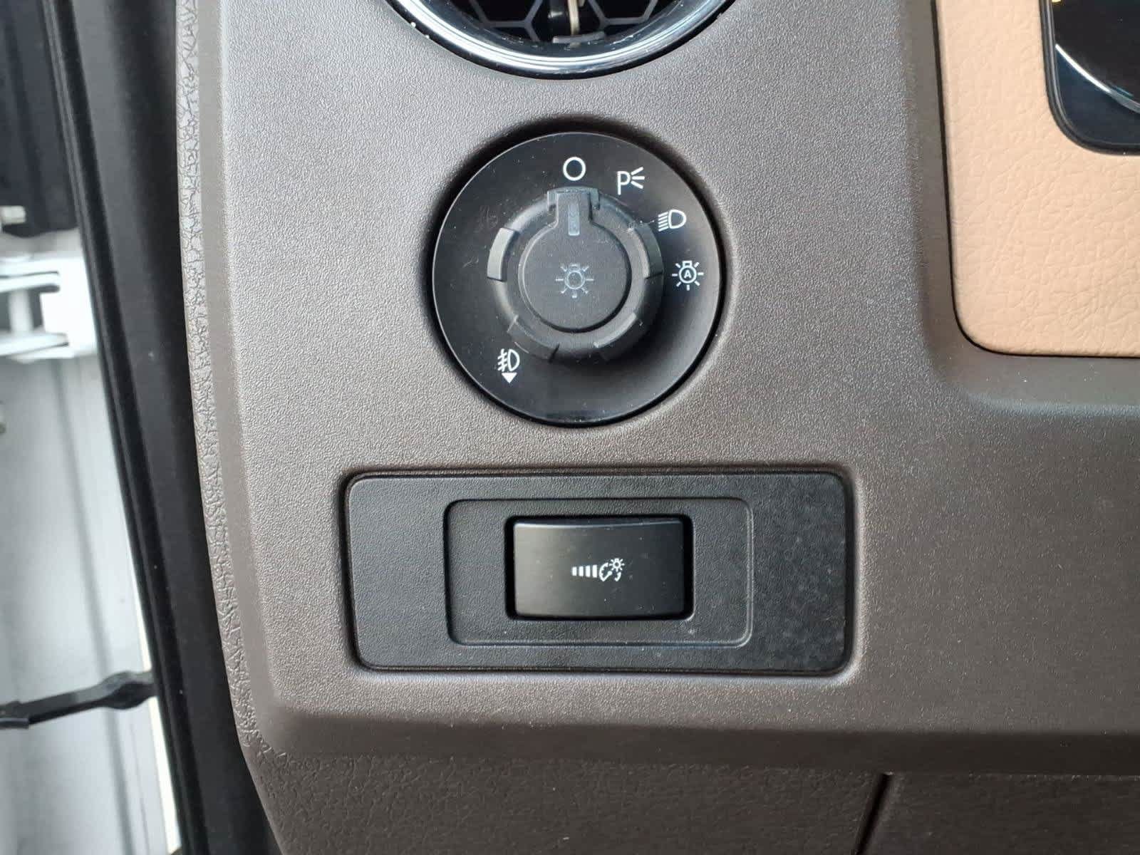 Used 2012 Ford F150 XLT w/ XLT Chrome Pkg RWD image 17