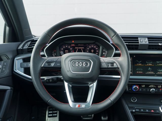 Used 2025 Audi Q3 2.0T Premium Plus w/ Premium Plus Package image 23