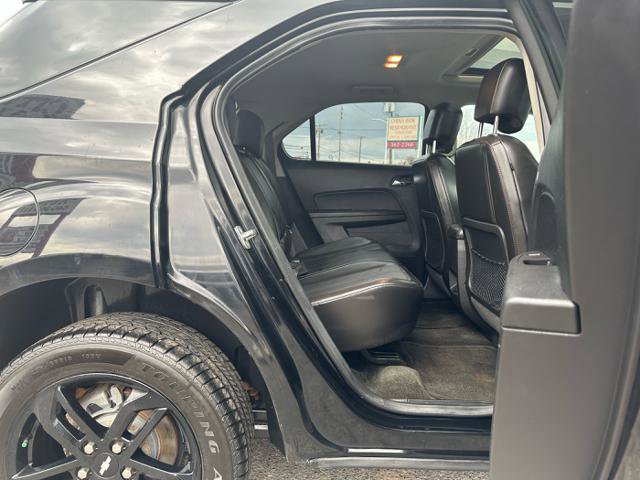 Used 2017 Chevrolet Equinox LT w/ Midnight Edition image 16