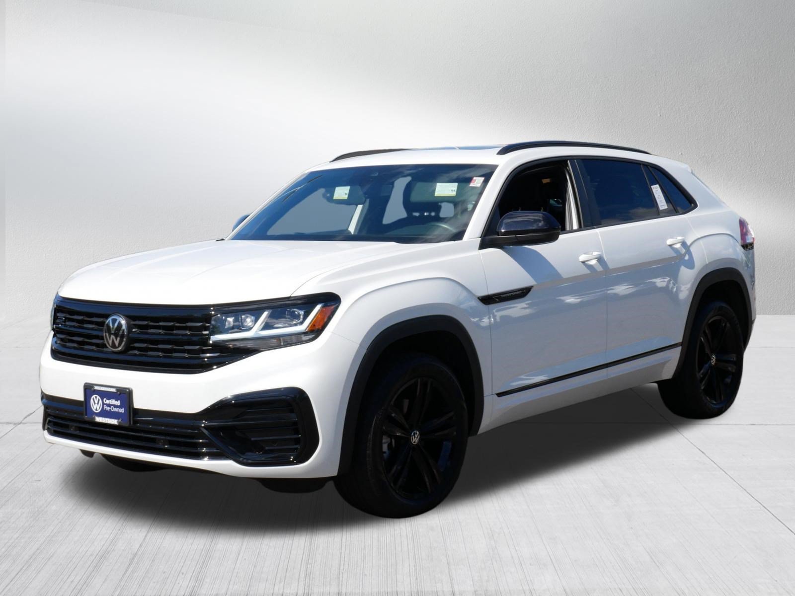 Certified 2023 Volkswagen Atlas Cross Sport SEL R-Line AWD/4WD image 3