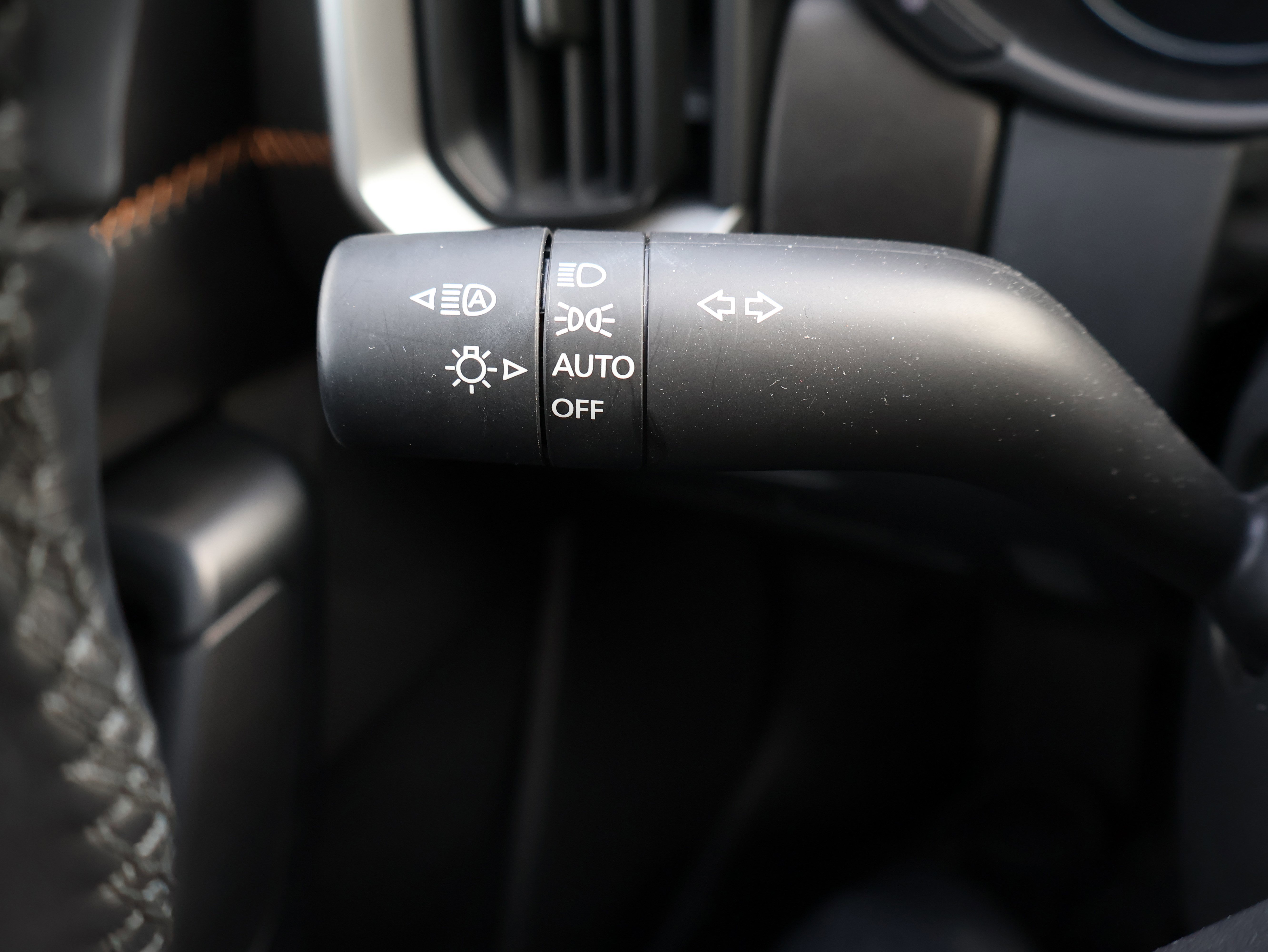 Certified 2025 MAZDA CX-50 AWD 2.5 Hybrid w/ Weather Package image 37