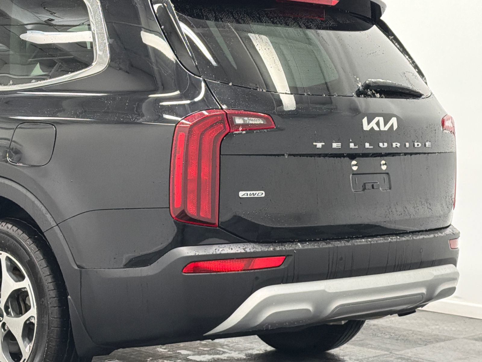Used 2022 Kia Telluride EX AWD/4WD image 6