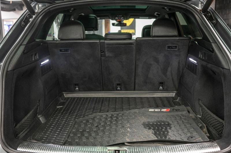 Used 2018 Audi SQ5 Premium Plus AWD/4WD image 7