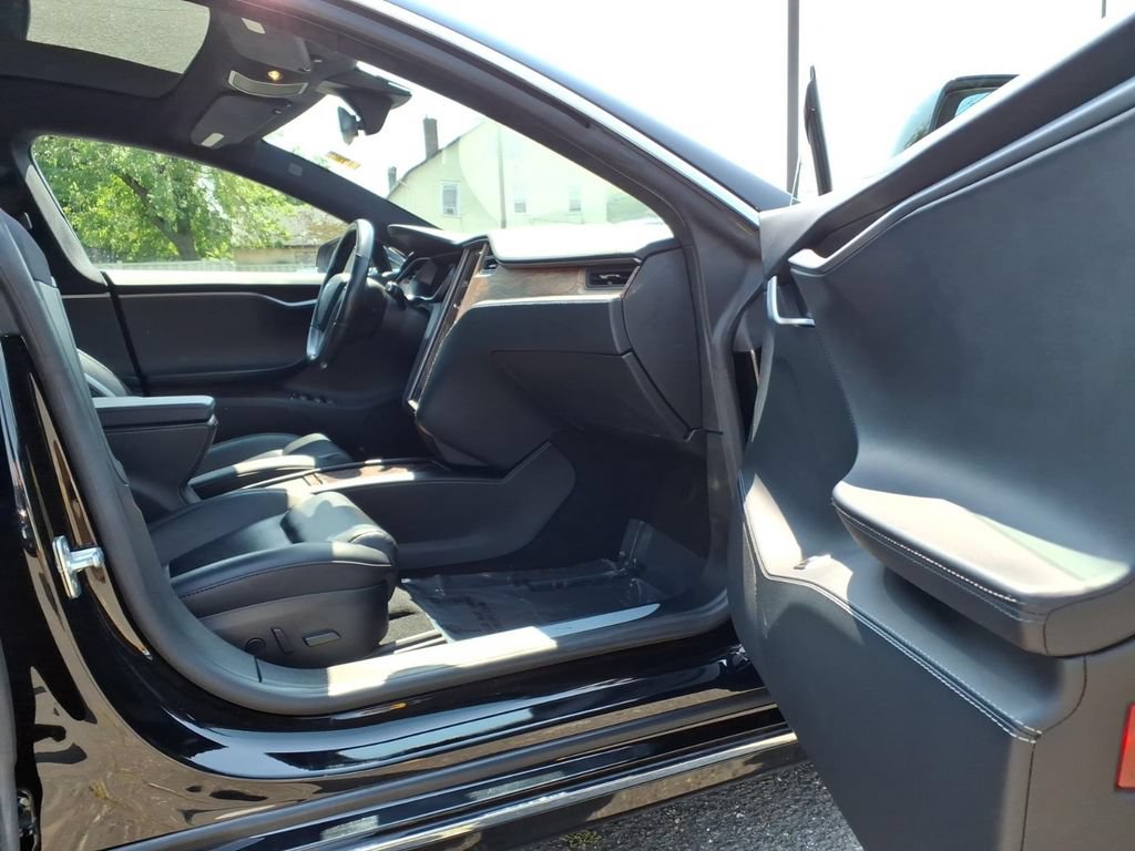 Used 2021 Tesla Model S Long Range Plus AWD/4WD image 11