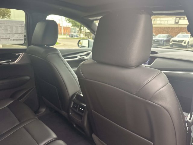Certified 2023 Cadillac XT5 Premium Luxury AWD/4WD image 25