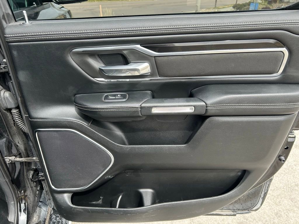 Used 2019 RAM 1500 Laramie image 36