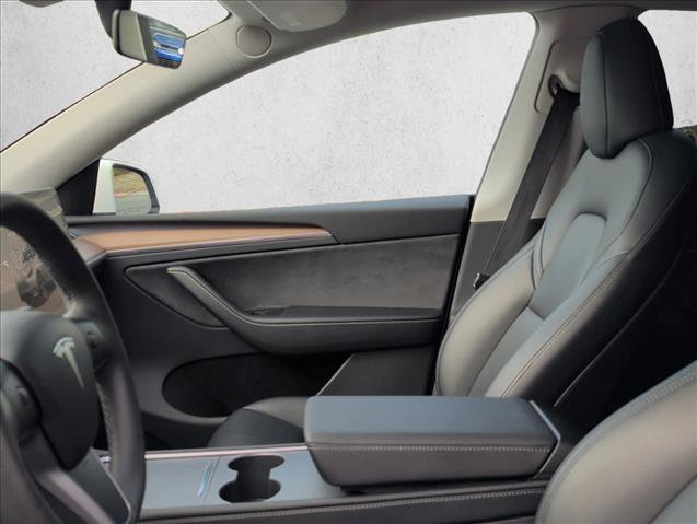 Used 2023 Tesla Model Y Long Range image 11