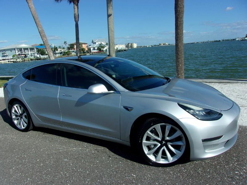 Used 2018 Tesla Model 3 Long Range image 2