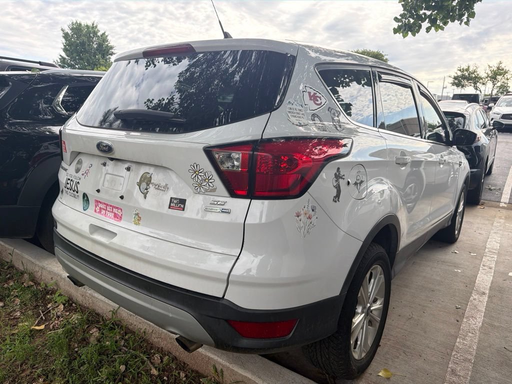 Used 2019 Ford Escape SE AWD/4WD image 5