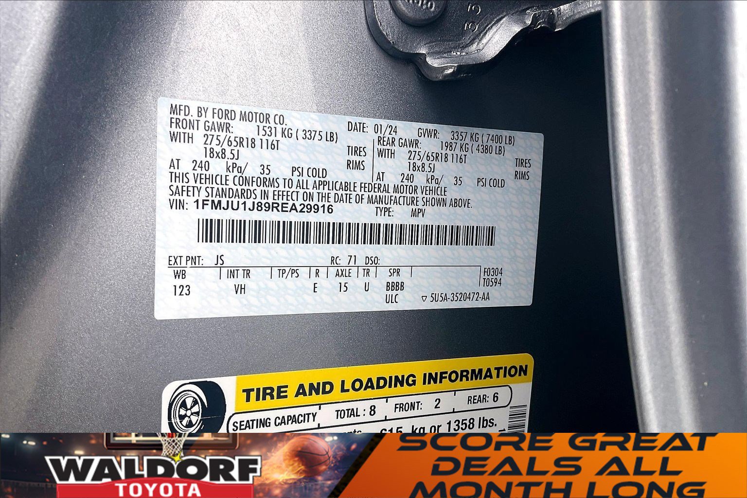 Used 2024 Ford Expedition XLT image 37