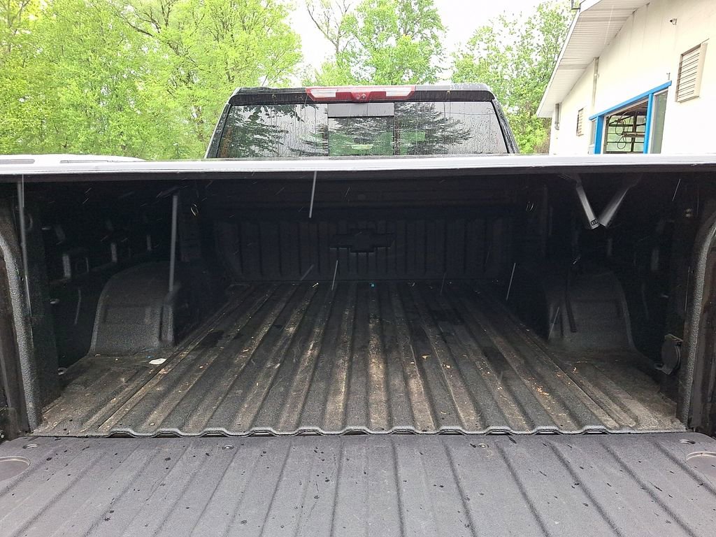 Used 2024 Chevrolet Silverado 1500 LTZ w/ LTZ Premium Package AWD/4WD image 28