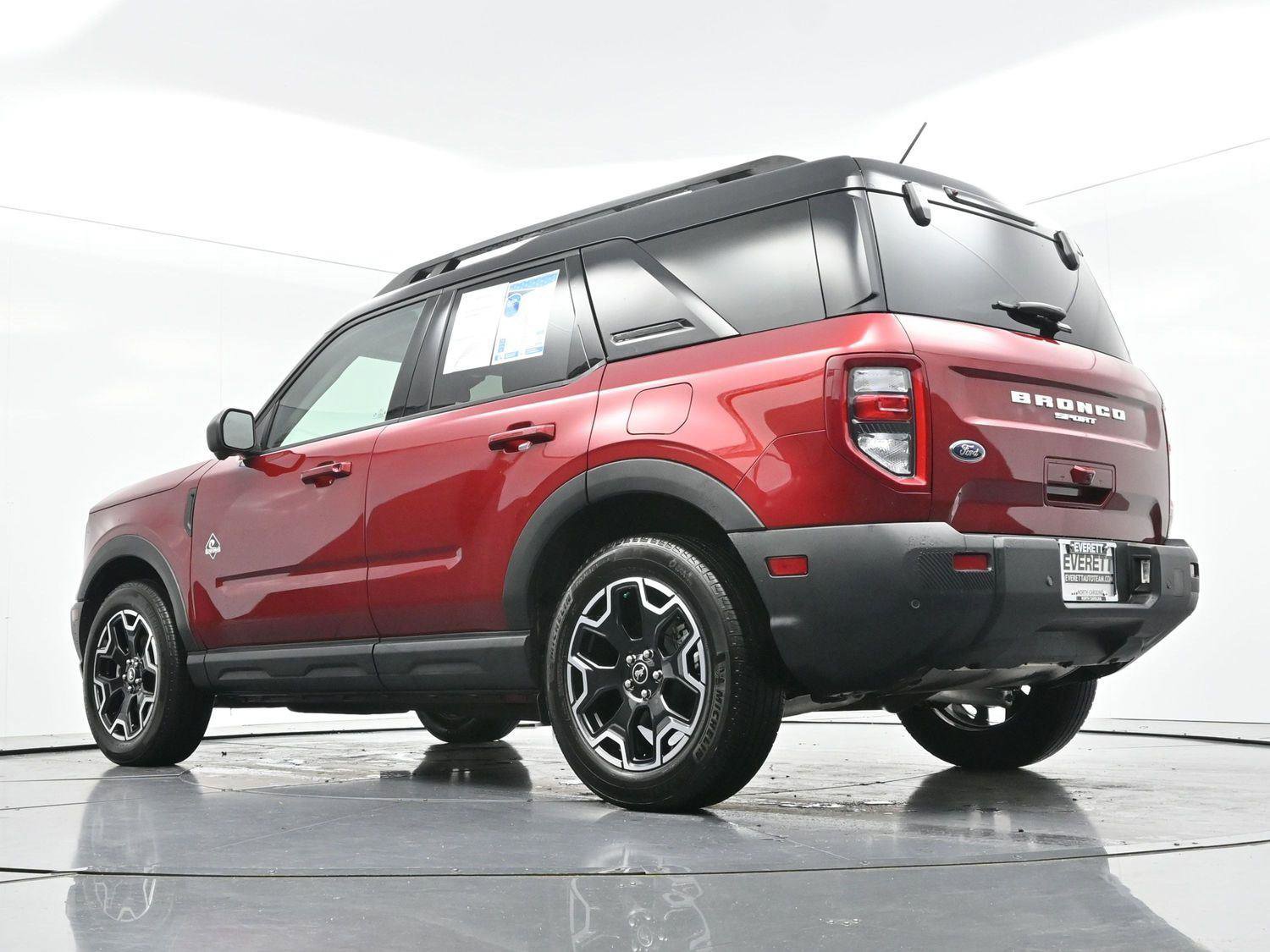Used 2025 Ford Bronco Sport Outer Banks w/ Outer Banks Tech Package+ AWD/4WD image 50