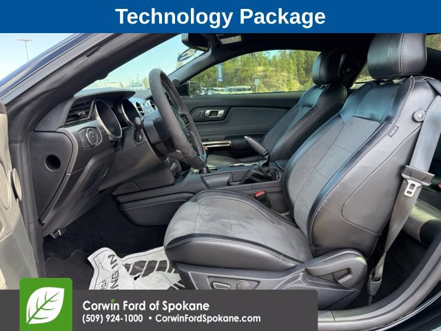 Used 2019 Ford Mustang Shelby GT350 w/ Technology Package RWD image 2
