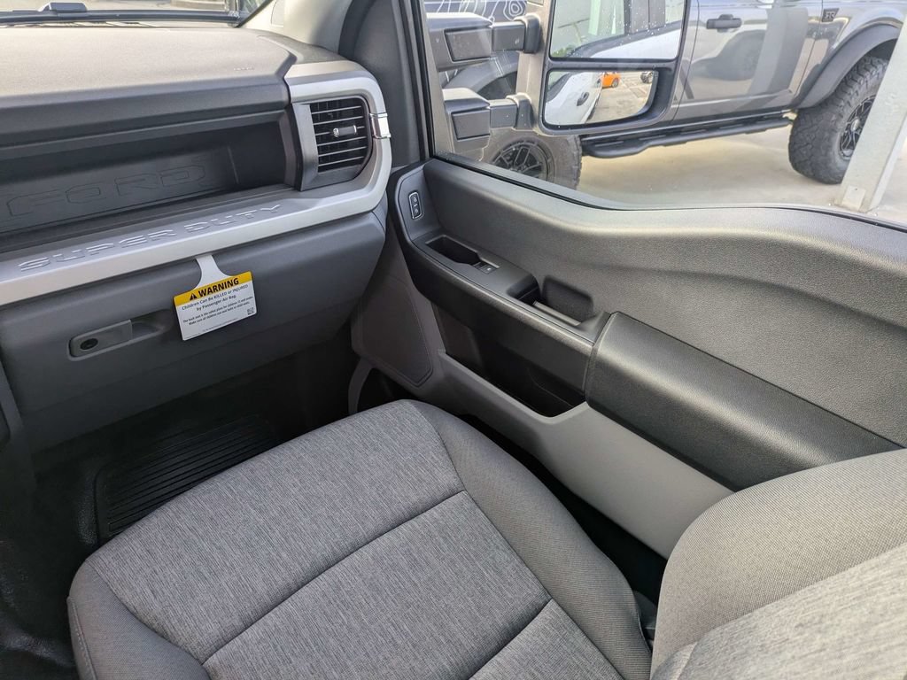New 2027 Ford F250 XL w/ 360-Degree Camera Package AWD/4WD image 17