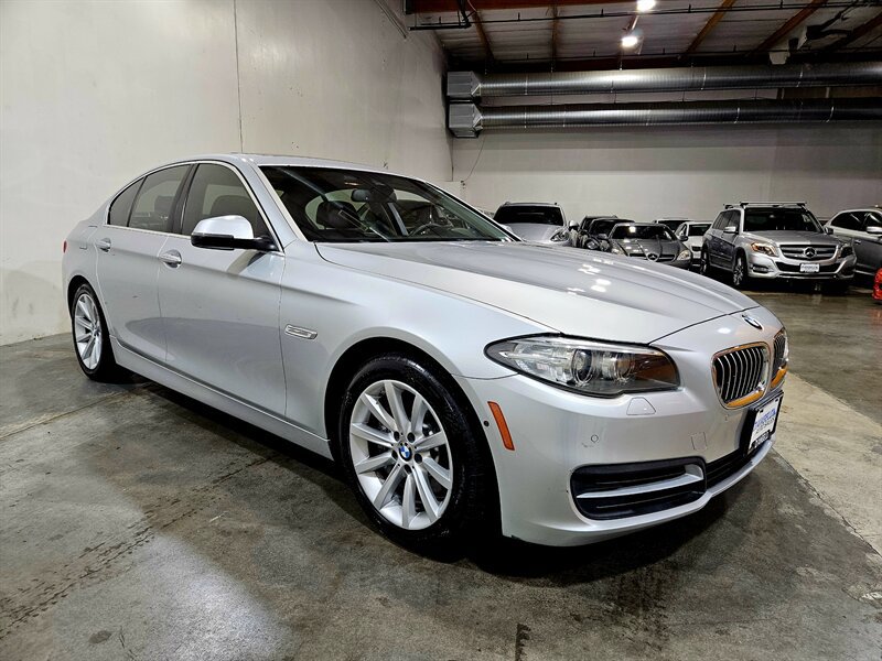 Used 2014 BMW 535d Sedan RWD image 3