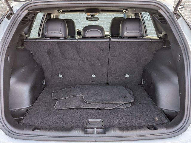 Used 2026 Jeep Compass Latitude AWD/4WD image 13