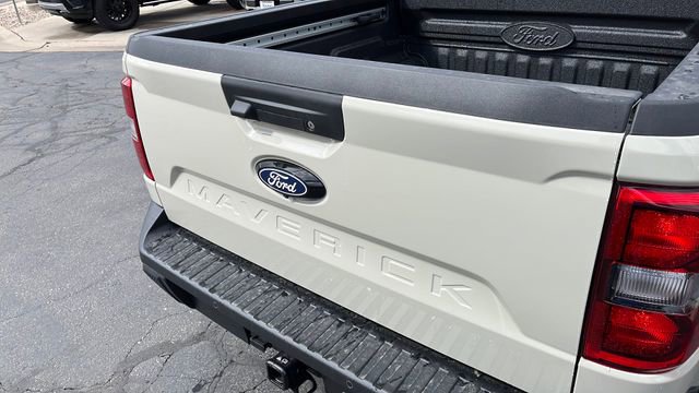 Used 2025 Ford Maverick Lariat AWD/4WD image 14