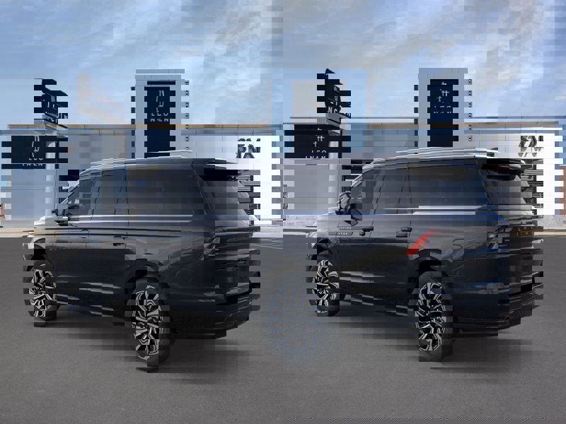 New 2026 Lincoln Navigator L Black Label image 4