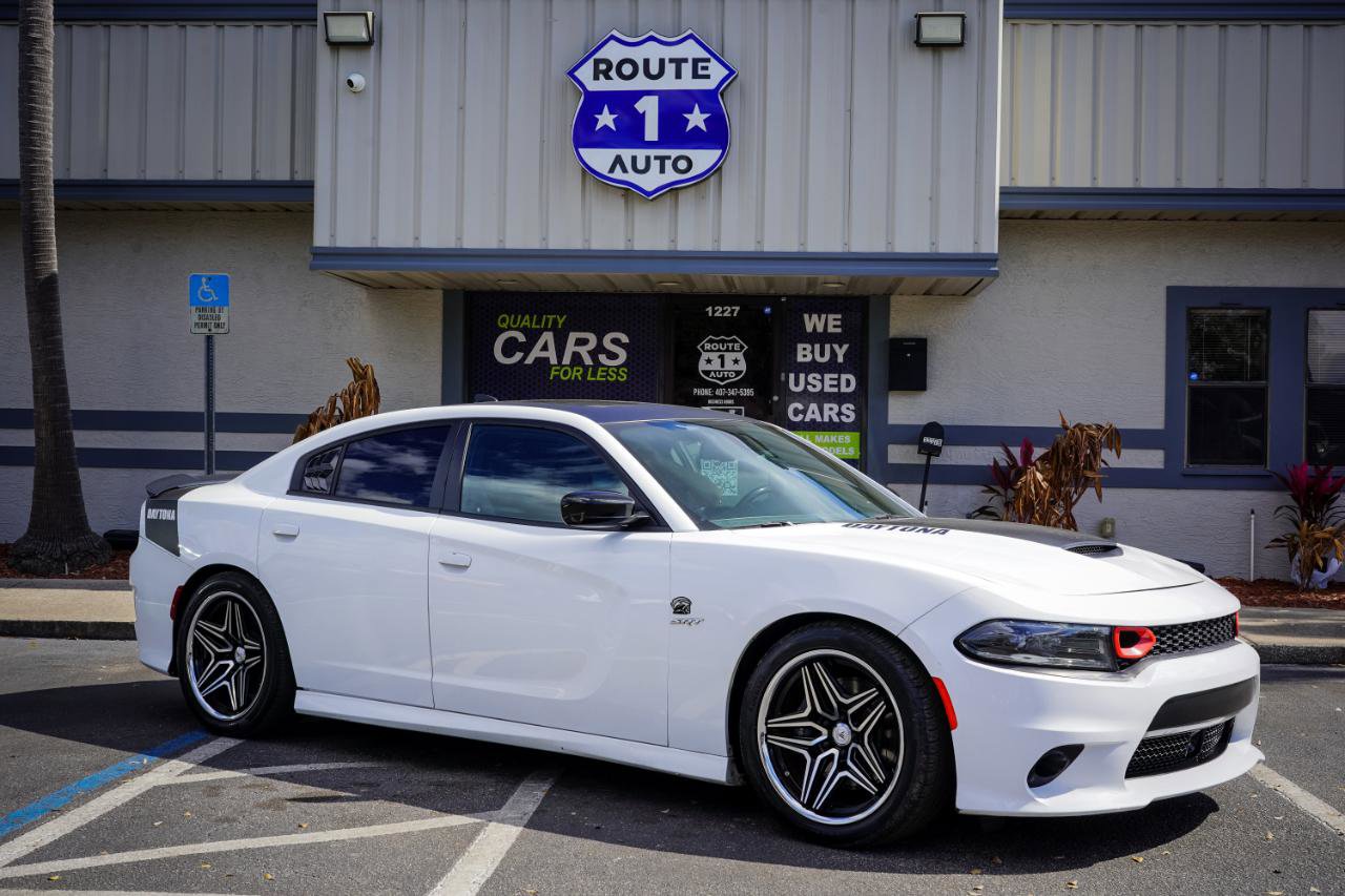 Used 2023 Dodge Charger Scat Pack w/ Daytona Edition Group image 5