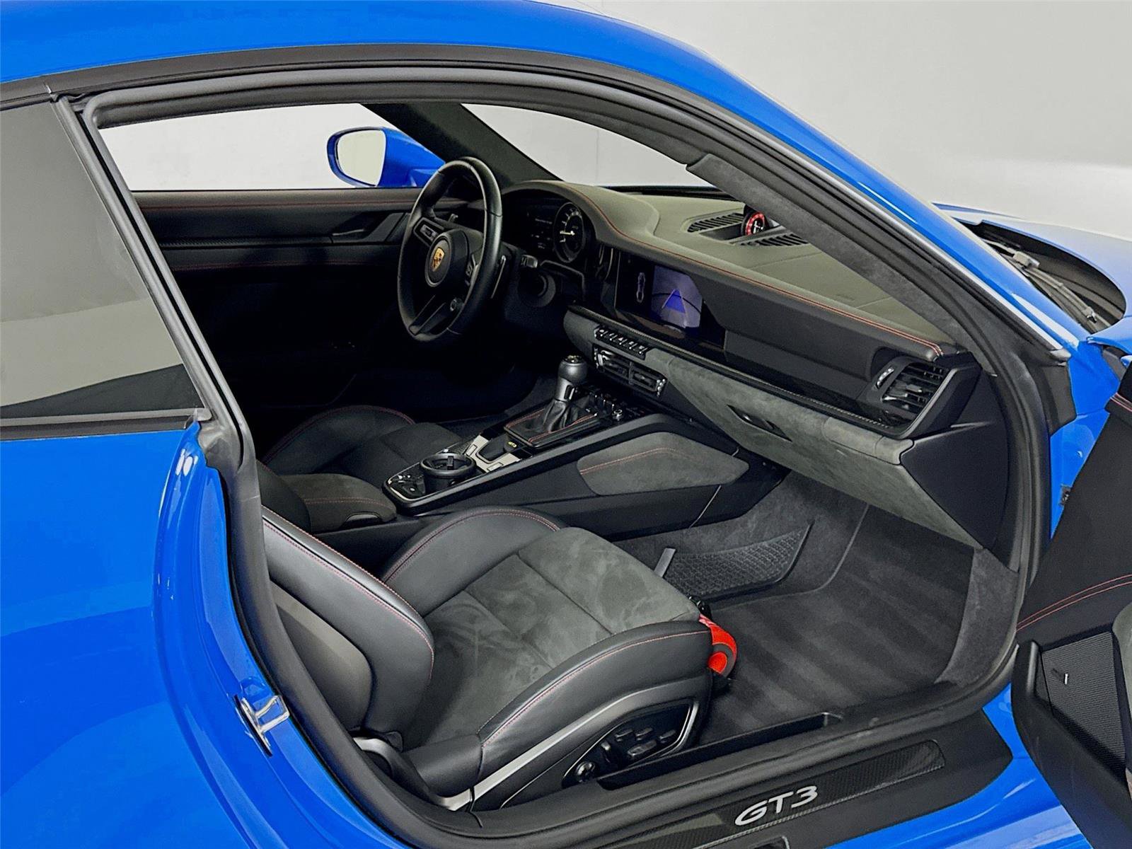 Used 2022 Porsche 911 GT3 RWD image 27