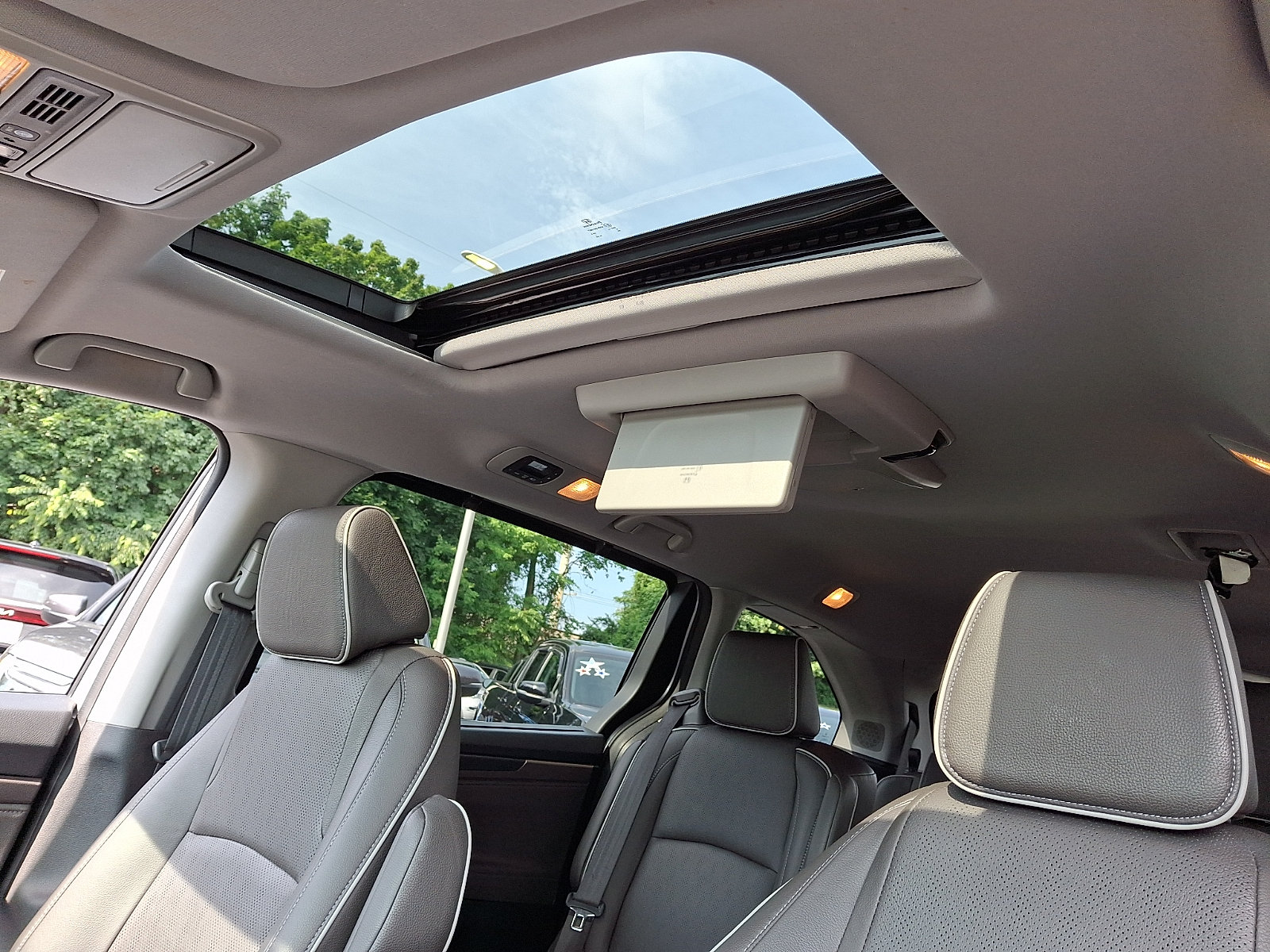Certified 2022 Honda Odyssey Elite image 13