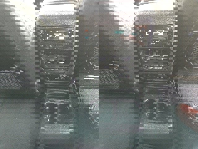 Used 2023 Jeep Grand Cherokee L Laredo image 34