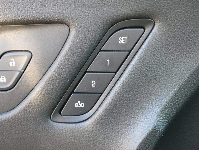 Used 2019 Buick Envision Premium w/ Driver Confidence Package image 28