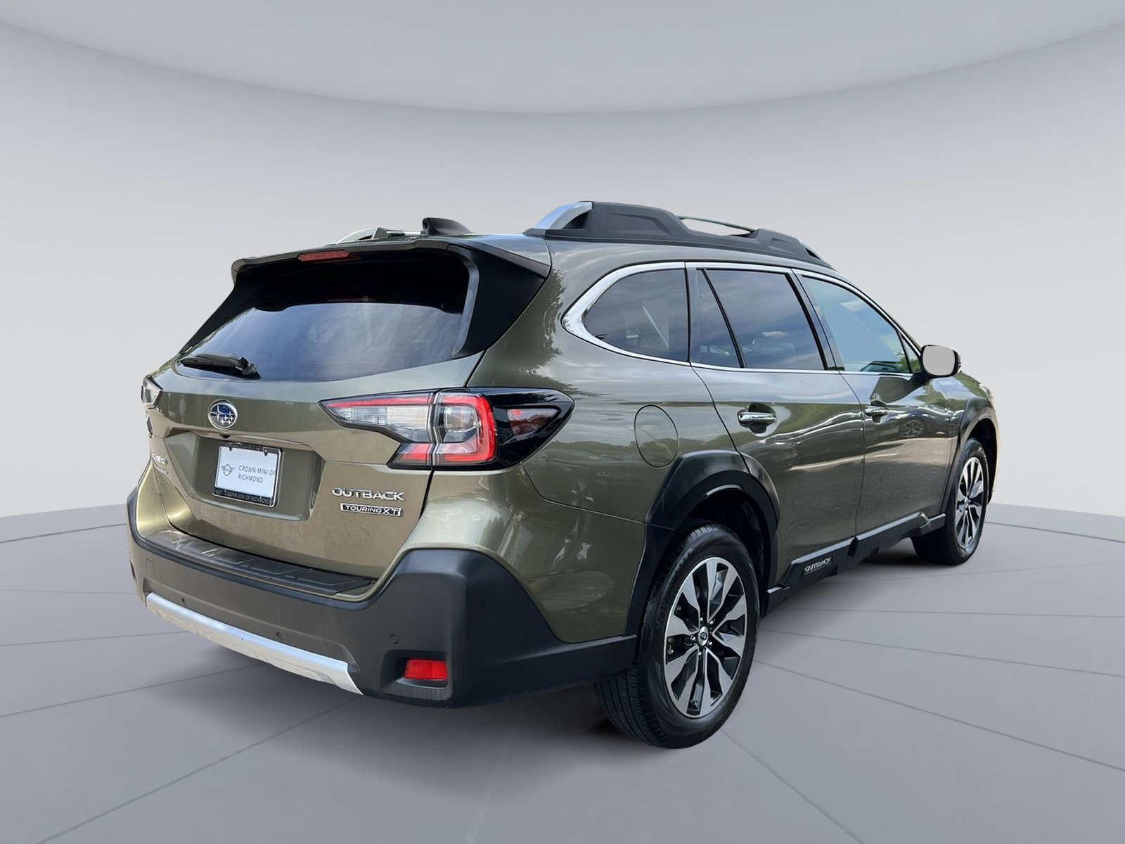 Used 2024 Subaru Outback Touring XT AWD/4WD image 9