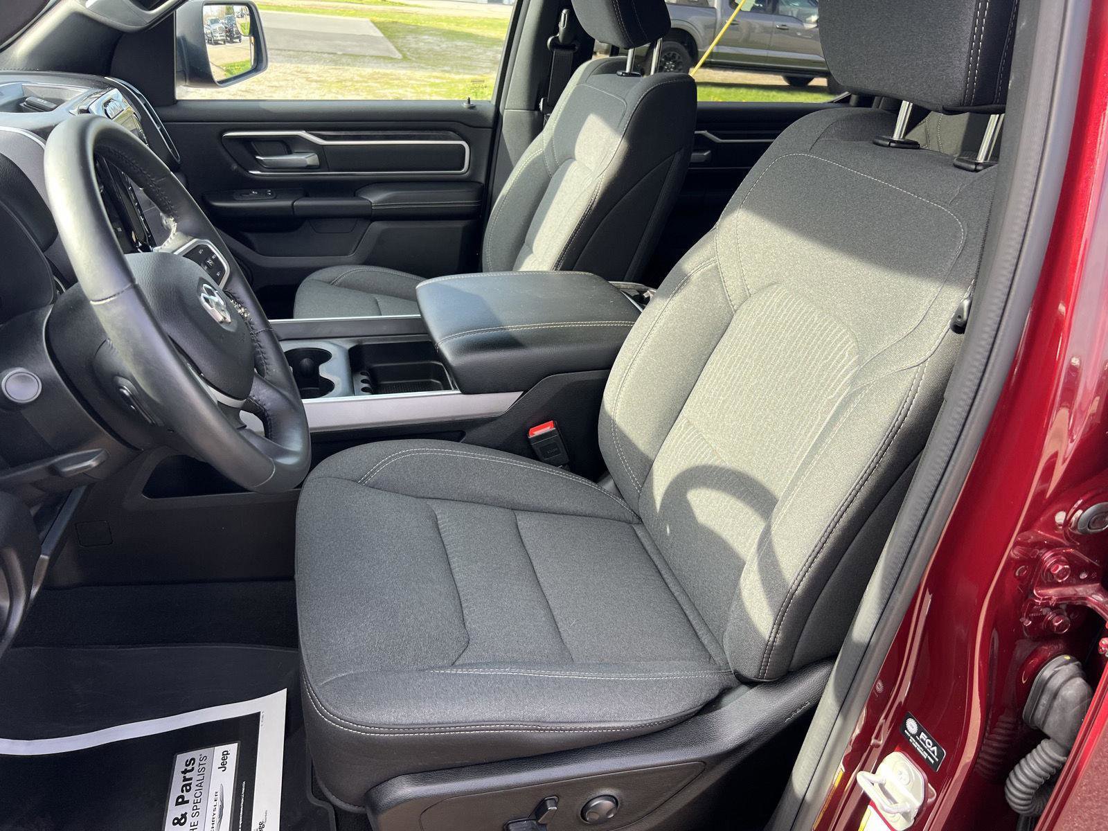 Used 2023 RAM 1500 Big Horn AWD/4WD image 14