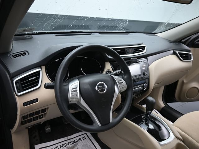 Used 2016 Nissan Rogue SV image 13