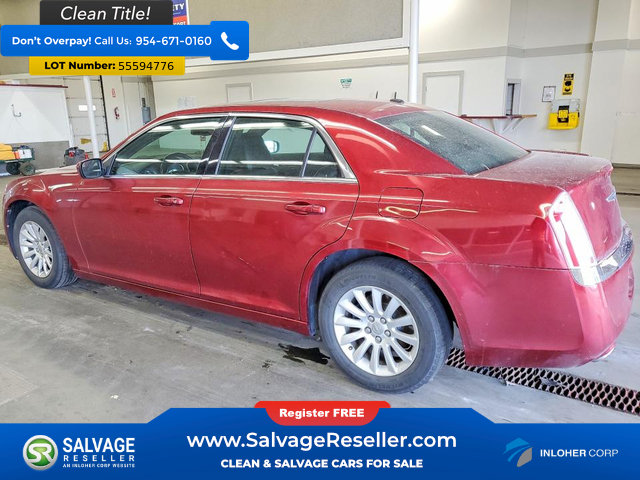 Used 2013 Chrysler 300 w/ Driver Convenience Group RWD image 3