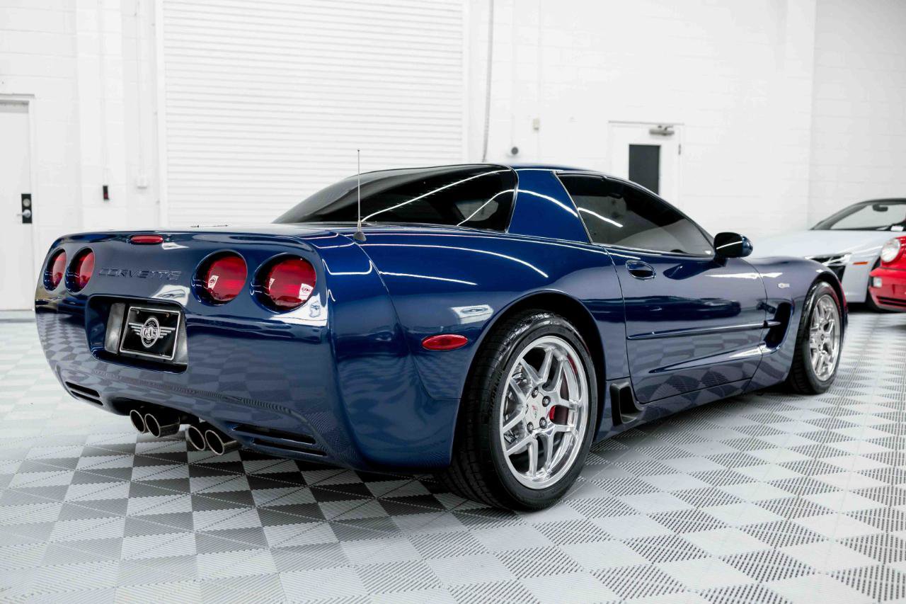 Used 2004 Chevrolet Corvette Z06 w/ Z06 Preferred Equipment Group image 7